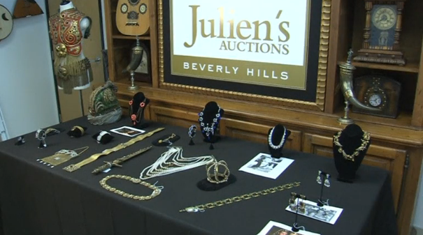 Pieces of costume jewelry designed by Eugene Joseff and worn by iconic Hollywood stars like Vivien Leigh, Elizabeth Taylor and Marilyn Monroe, are going up for auction in Hollywood. (Photo grabbed from Reuters video)
