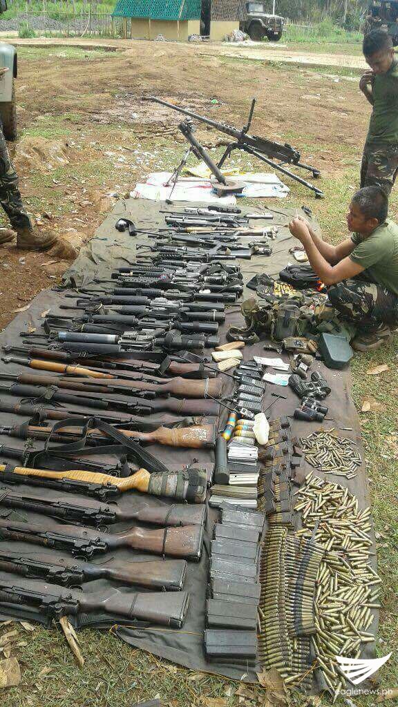 Lider ng isang bandidong grupo arestado, 36 na baril narekober ng militar