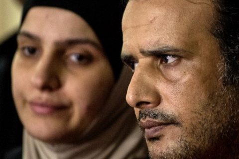Kuwaiti national Husayn Al-Dhafiri (R) and Syrian national Rahaf Zina are presented at a press conference at the National Bureau of Investigation (NBI) in Manila on April 6, 2017. Philippine authorities said on April 6 they had foiled a possible terror attack after arresting a Kuwaiti man and his Syrian wife, both alleged members of the Islamic State (IS) group. Police nabbed Husayn Al-Dhafiri and Rahaf Zina at an upscale district of Manila following a tip-off from the Kuwaiti authorities late last month, but the arrests were kept secret while Filipino authorities investigated further, officials said. / AFP PHOTO / Noel CELIS