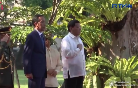 President Joko Widodo in Malacanang for his state visit to the Philippines. With him in the photo is Philippine president Rodrigo Duterte. (Photo grabbed from RTVM video)