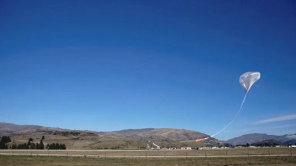 A stadium-sized super pressure balloon, designed by NASA, takes flight in New Zealand. (Photo grabbed from Reuters video)