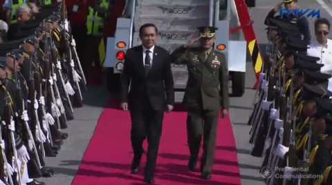Thai Prime Prayut Chan-o-cha arrives at NAIA for the ASEAN Summit.   (Photo grabbed from RTVM video)