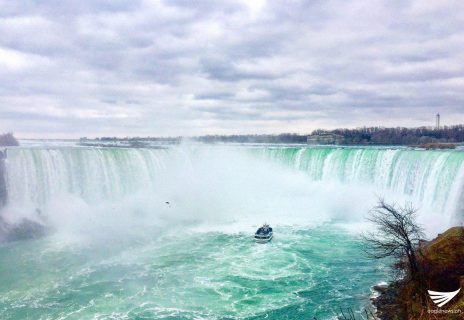 The awe-inspiring Niagara falls. Photo by Lou Aquino, EBC Canada