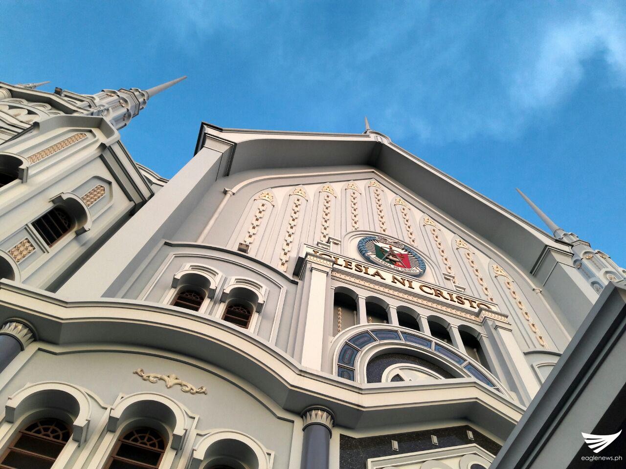 A beautiful blue sky was also seen at the top of Iglesia Ni Cristo's church in Capitol, Quezon City.