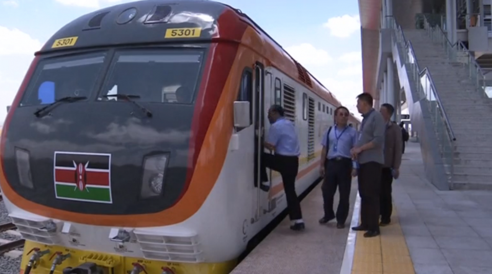 China-funded Mombasa-Nairobi Standard Gauge Railway (SGR) recently launched a joint speed test in which the train departed from Kenya's Nairobi South to Emali Station, covering around 200 kilometers. Photo grabbed from Reuters video file.