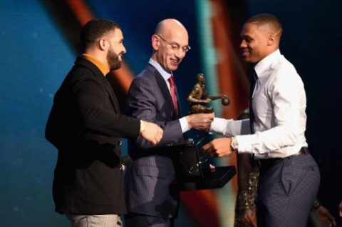 NEW YORK, NY - JUNE 26: Drake and NBA Commissoner, Adam Silver present 2016-17 NBA Most Valuable Player award to Russell Westbrook speaks On TNT on June 26, 2017 in New York City. 27111_001 Michael Loccisano/Getty Images for TNT /AFP