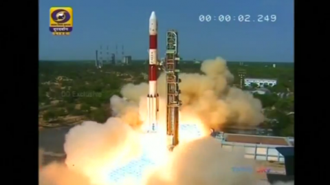 India fired a rocket carrying 31 small satellites into space on Friday, several of them for European countries looking for high resolution earth images, underlining its strength as a low-cost provider of services in space.(photo grabbed from Reuters video)