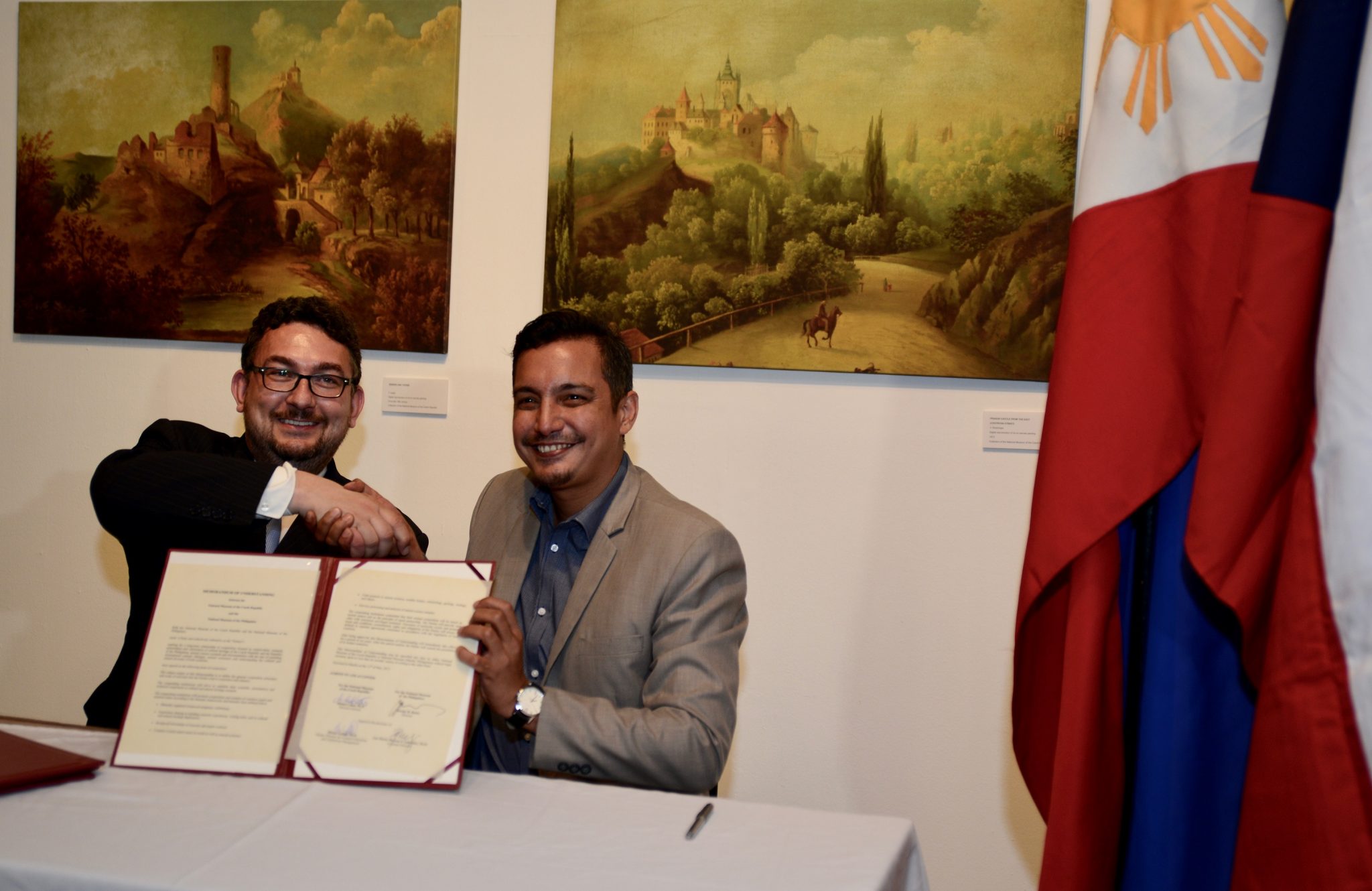 Signing of Memorandum of Agreement between NM of Prague Director Michal Lukes and NM of PH Director Jeremy Barns