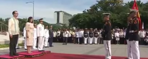 Vice-President Leni Robredo leads the 119th Inpdendence Day celebrations at the Rizal Park. President Duterte was not able to attend the wreath-laying ceremony at the Jose Rizal monument. (Eagle News Service) 
