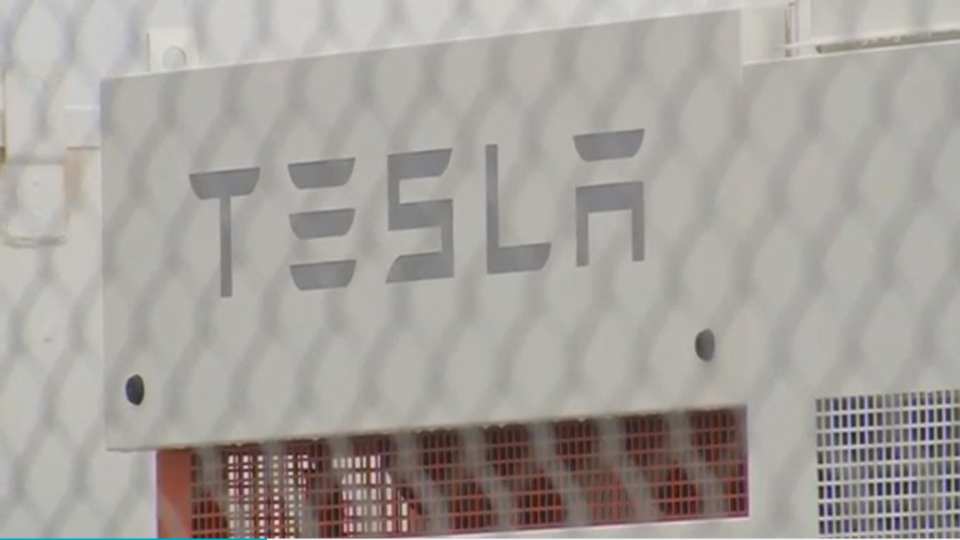 World's biggest lithium ion battery switched on in Australia